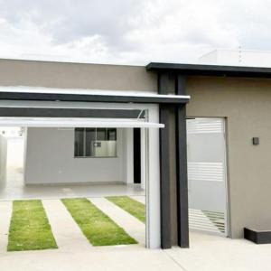 Casa para Venda no Bairro Novo Paraíso em Luís Ed. Magalhães