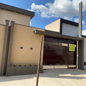 Casa para Venda no Bairro Florais Lea em Luís Ed. Magalhães