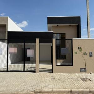 Casa para Venda no Bairro Cidade Universitária em Luís Ed. Magalhães