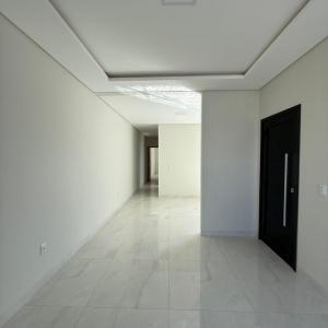 Casa para Venda no Bairro Cidade Universitária em Luís Ed. Magalhães