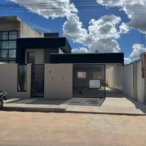 Casa para Venda no Bairro Verde Vida em Luís Ed. Magalhães