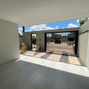 Casa para Venda no Bairro Cidade Universitária em Luís Ed. Magalhães