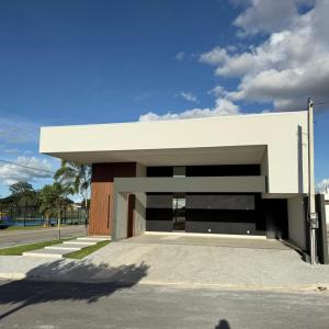 Casa para Venda no Bairro Parque São José em Luís Ed. Magalhães