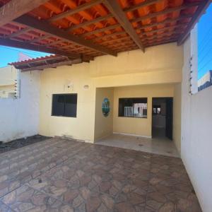 Casa para Venda no Bairro Residencial 90 em Luís Ed. Magalhães