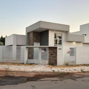 Casa para Venda no Bairro Residencial 90 em Luís Ed. Magalhães