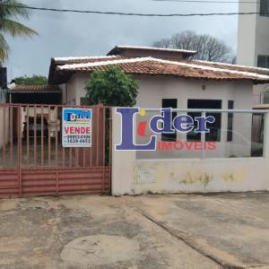 Casa para Venda no Bairro Centro em Luís Ed. Magalhães