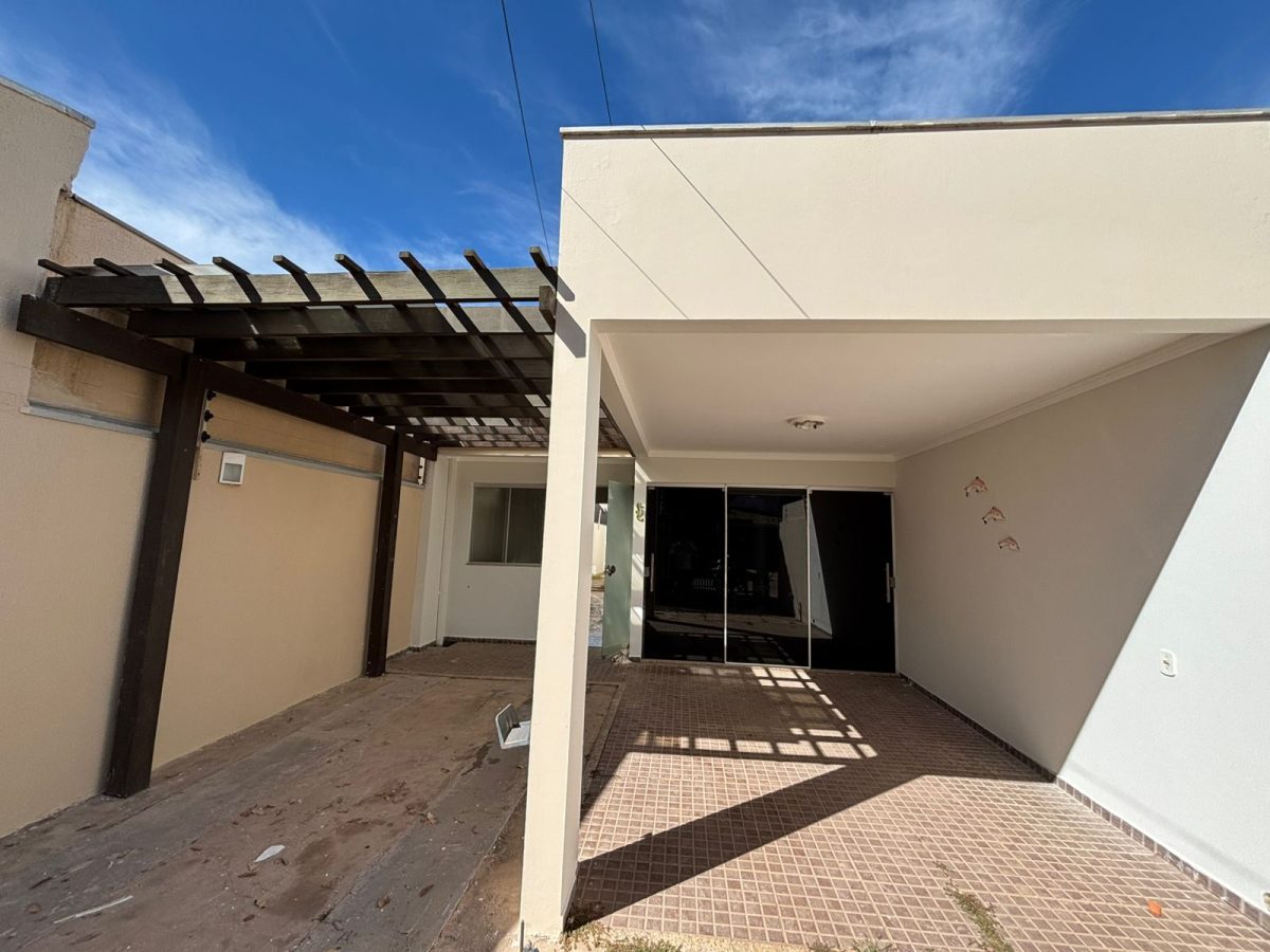 Casa - Universitaria